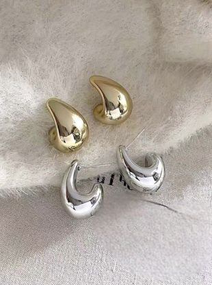 Picture of 2 pairs Waterdrop Earrings 